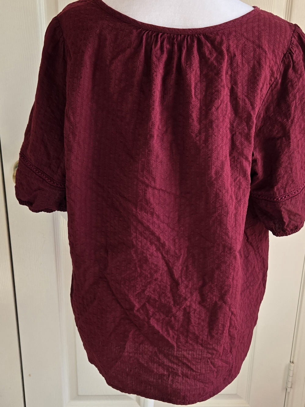 LOFT Textured Button-Front Peasant Top in Deep Burgundy 100% Cotton - Picture 3 of 5